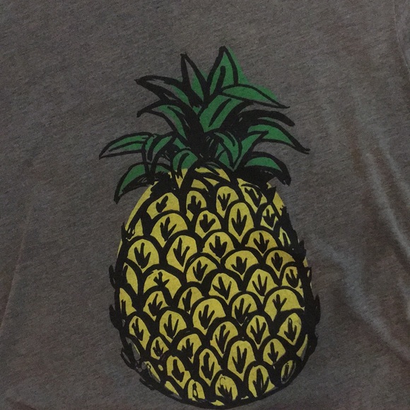 Ladies pineapple t-shirt - Picture 2 of 2